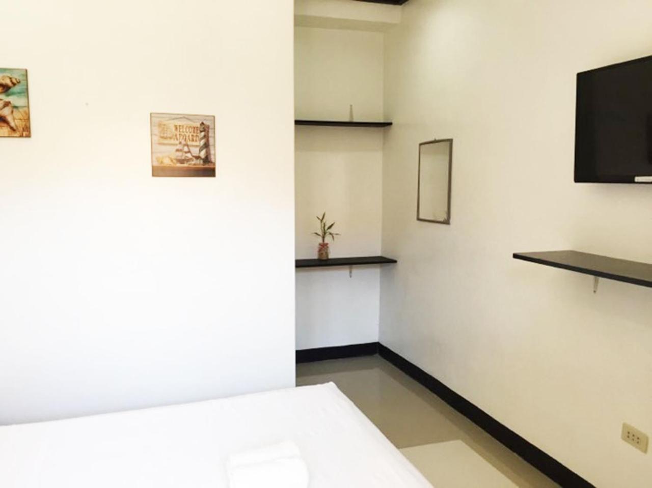 A&J Pension Puerto Princesa Luaran gambar